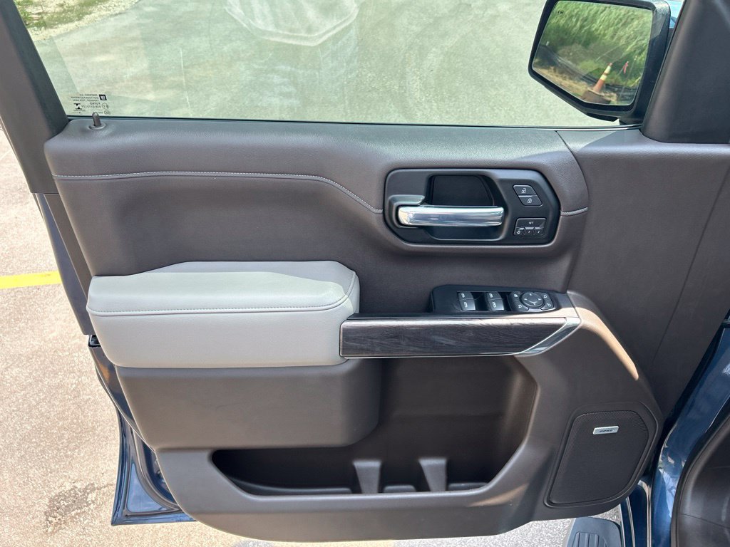 Used 2019 Chevrolet Silverado 1500 LTZ w/ LTZ Premium Package AWD/4WD image 14