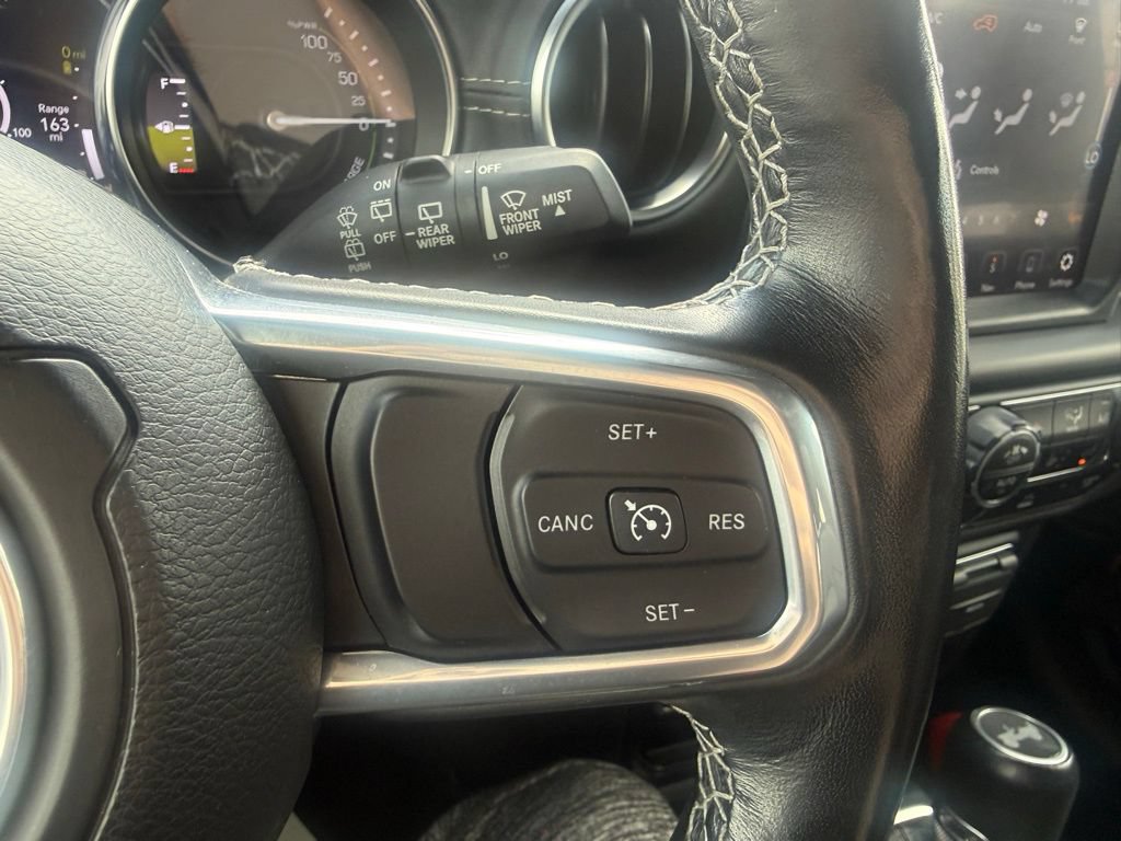 Used 2021 Jeep Wrangler Unlimited Sahara w/ Cold Weather Group AWD/4WD image 26