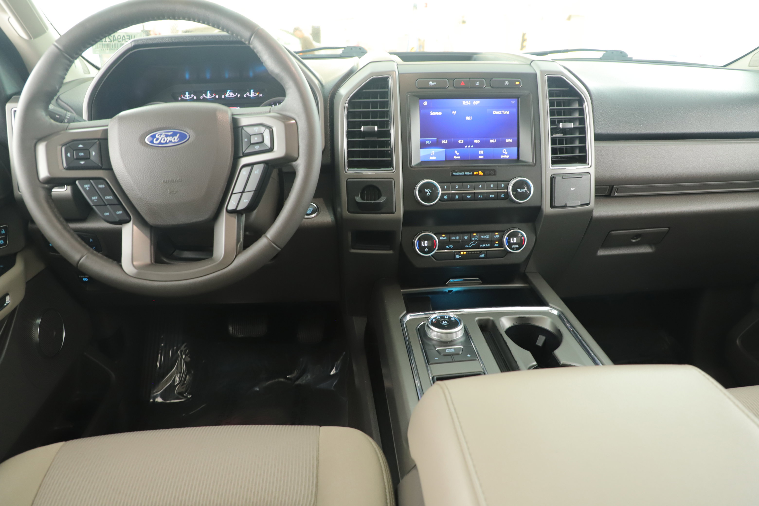 Certified 2020 Ford Expedition XLT image 20