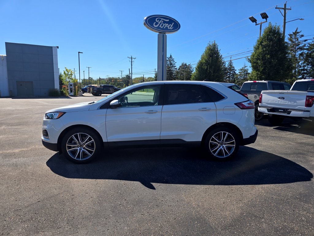 Certified 2023 Ford Edge Titanium w/ Class II Trailer Tow Package AWD/4WD image 2