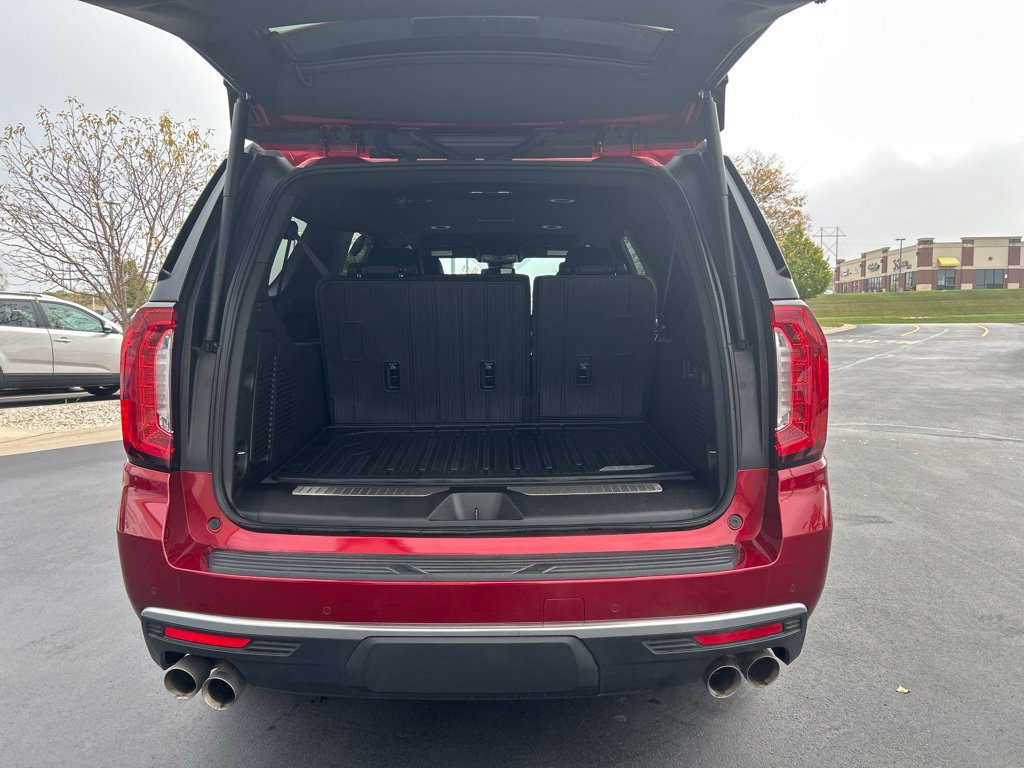 Used 2024 GMC Yukon XL Denali w/ LPO, Floor Liner Package AWD/4WD image 8
