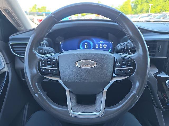Certified 2021 Ford Explorer Platinum w/ Equipment Group 601A AWD/4WD image 25