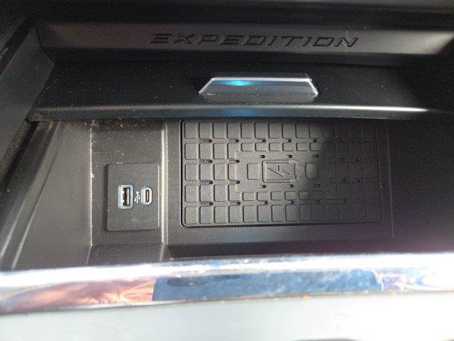 Certified 2024 Ford Expedition Max XLT RWD image 40