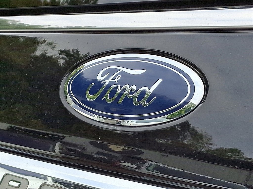 Certified 2021 Ford Expedition XLT image 32