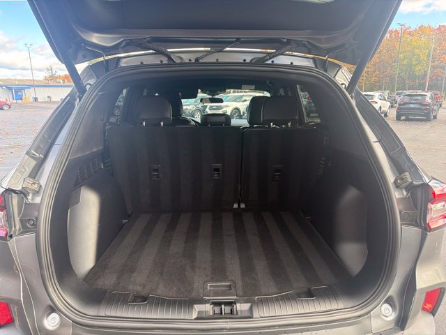 Certified 2025 Ford Escape ST-Line Select AWD/4WD image 9