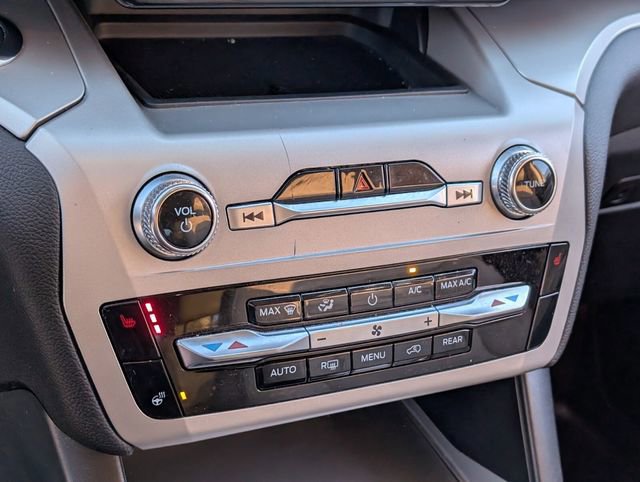 Certified 2022 Ford Explorer XLT w/ Equipment Group 202A image 19