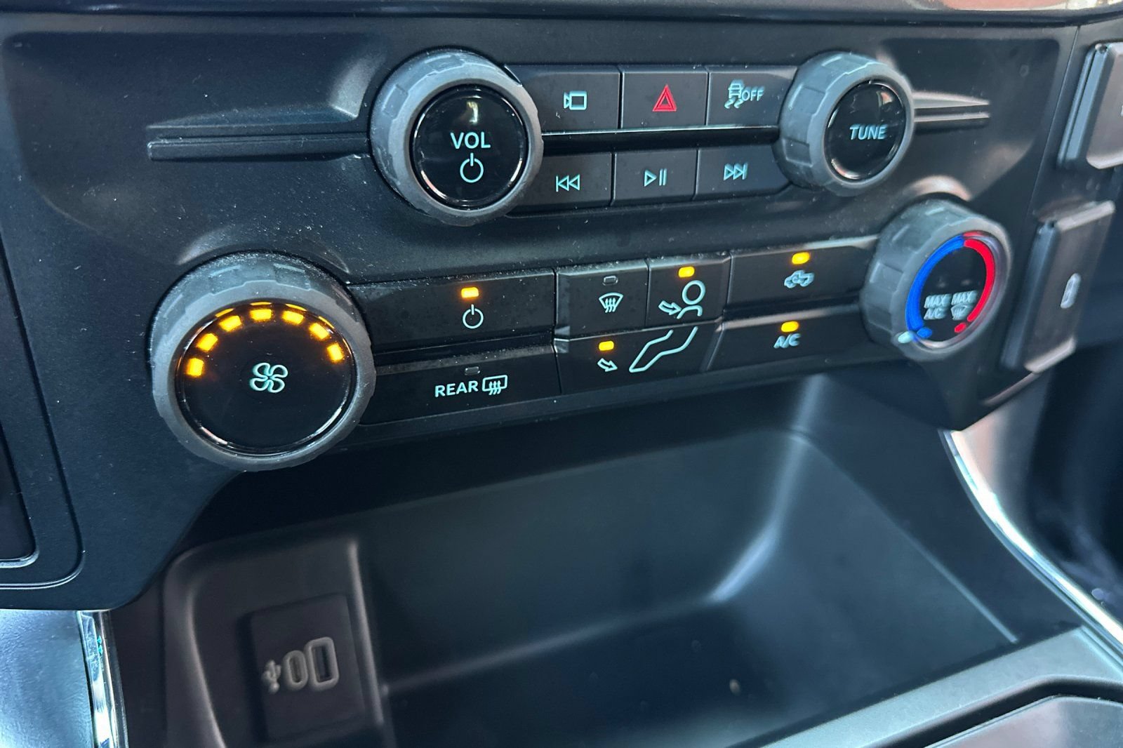 Certified 2025 Ford F150 STX RWD image 27
