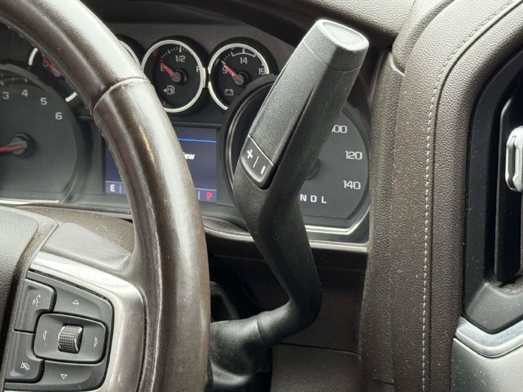 Used 2020 Chevrolet Silverado 1500 RST w/ Texas Edition AWD/4WD image 8