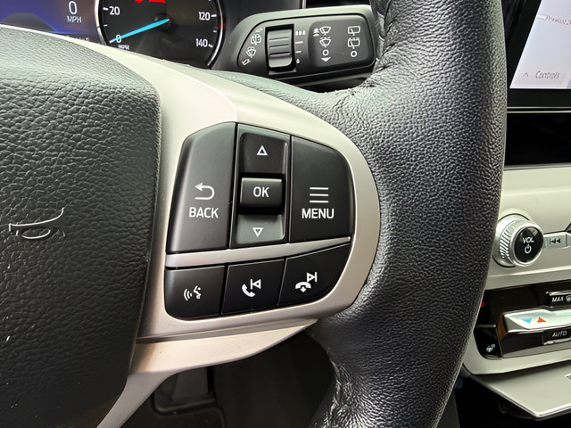 Certified 2022 Ford Explorer XLT w/ Equipment Group 202A AWD/4WD image 21