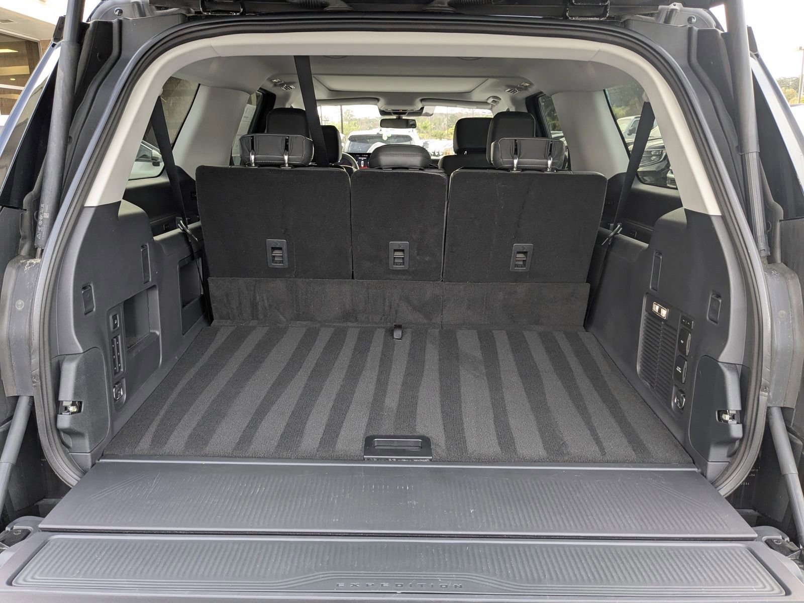 Certified 2025 Ford Expedition Max Active image 15