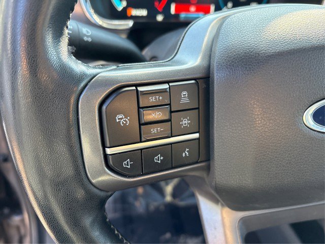 Certified 2022 Ford F150 Lariat w/ Equipment Group 502A High image 23