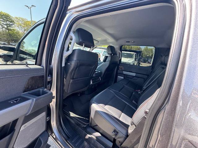 Certified 2023 Ford F450 Lariat w/ Lariat Ultimate Package AWD/4WD image 10