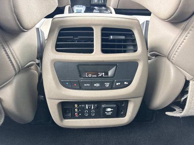 Used 2017 Honda Pilot Touring image 17