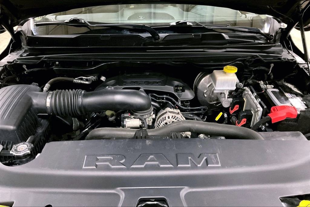 Used 2021 RAM 1500 Laramie image 12