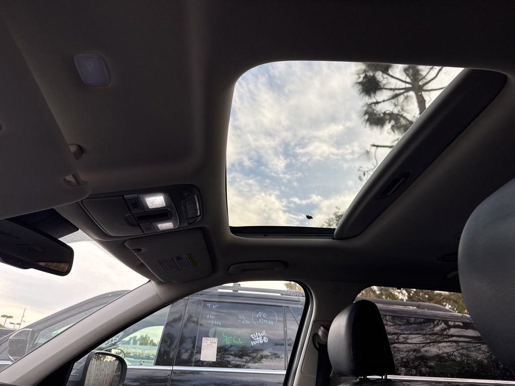 Used 2021 Kia Telluride EX w/ EX Premium Package image 15