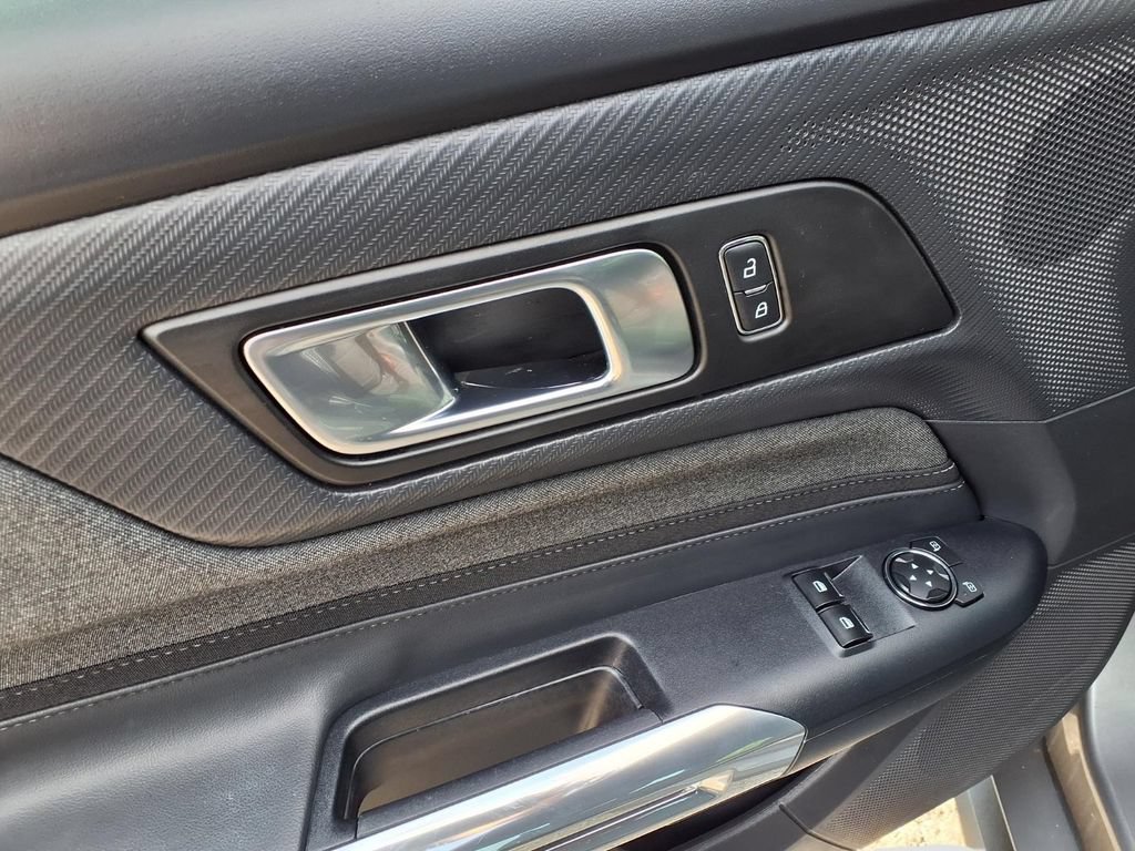 Certified 2024 Ford Mustang Coupe RWD image 25