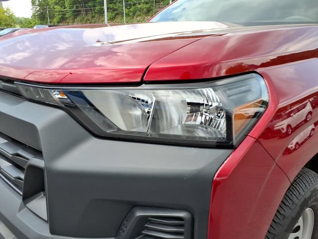 Used 2025 Chevrolet Colorado W/T w/ Advanced Trailering Package RWD image 20