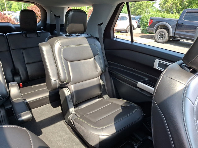 Certified 2023 Ford Explorer XLT w/ Equipment Group 202A AWD/4WD image 20