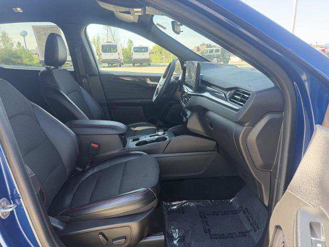 Certified 2023 Ford Escape ST-Line Select w/ Tech Pack #2 AWD/4WD image 31
