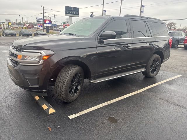Certified 2022 Ford Expedition XLT image 2