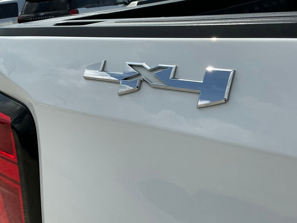 Used 2021 GMC Sierra 1500 SLE image 17