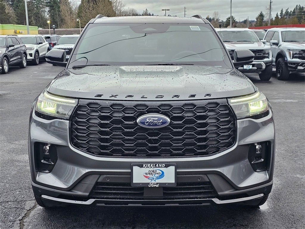 Certified 2026 Ford Explorer ST-Line w/ ST-Line Street Pack image 2