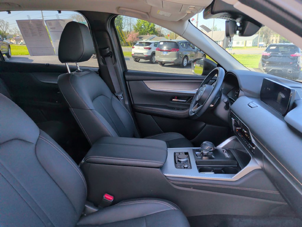 Used 2024 MAZDA CX-90 3.3 Turbo w/ Preferred Package AWD/4WD image 16