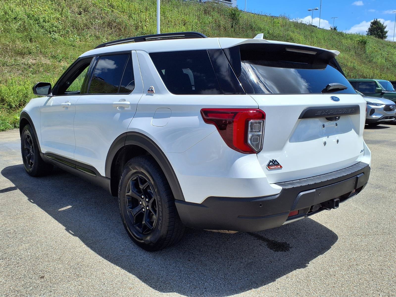 Certified 2024 Ford Explorer Timberline w/ Timberline Technology Package AWD/4WD image 3