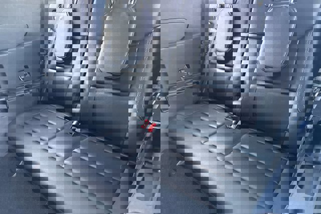 Certified 2020 Ford Explorer Limited w/ Hybrid Equipment Group 310A image 18