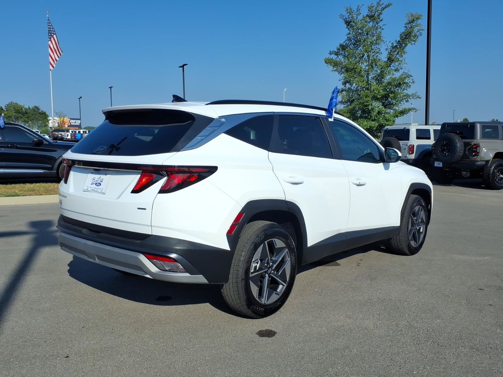 Used 2026 Hyundai Tucson SEL Plus AWD/4WD image 3