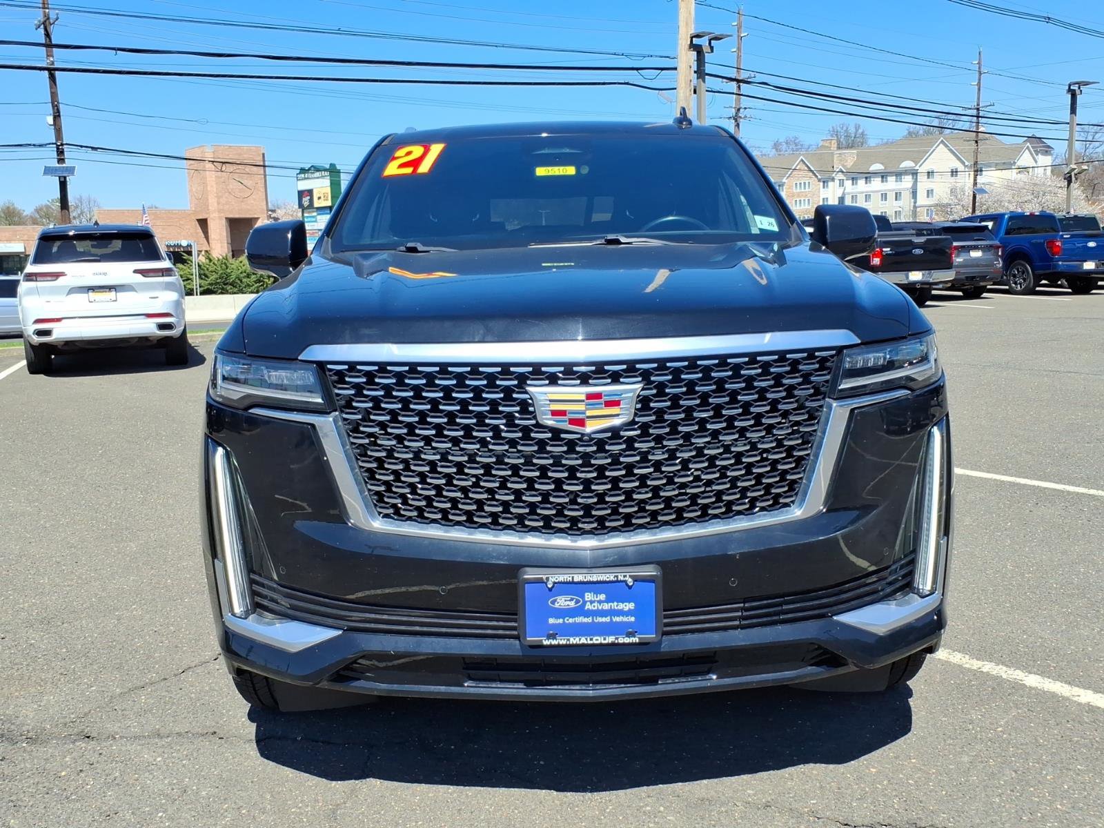 Used 2021 Cadillac Escalade Premium Luxury w/ Performance Package image 2