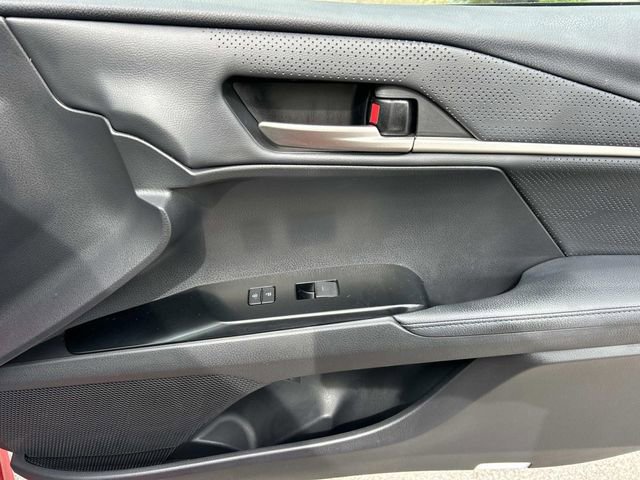 Used 2025 Toyota Camry XSE AWD/4WD image 25