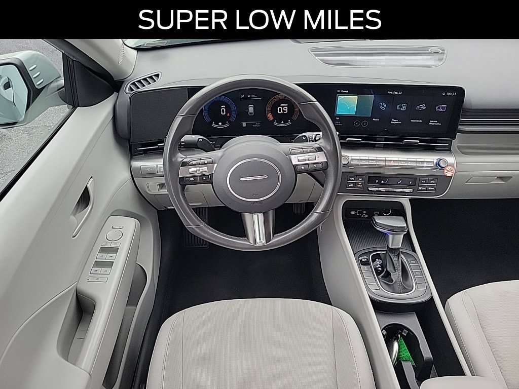 Used 2024 Hyundai Kona SEL AWD/4WD image 9
