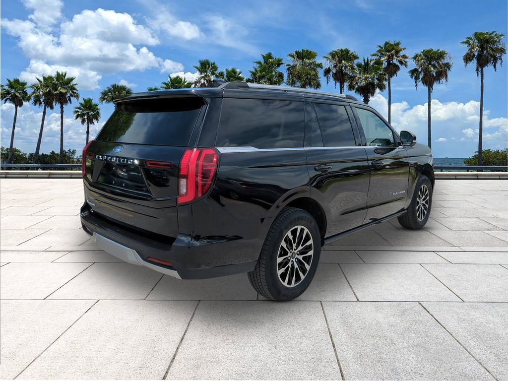 Certified 2025 Ford Expedition Platinum AWD/4WD image 8