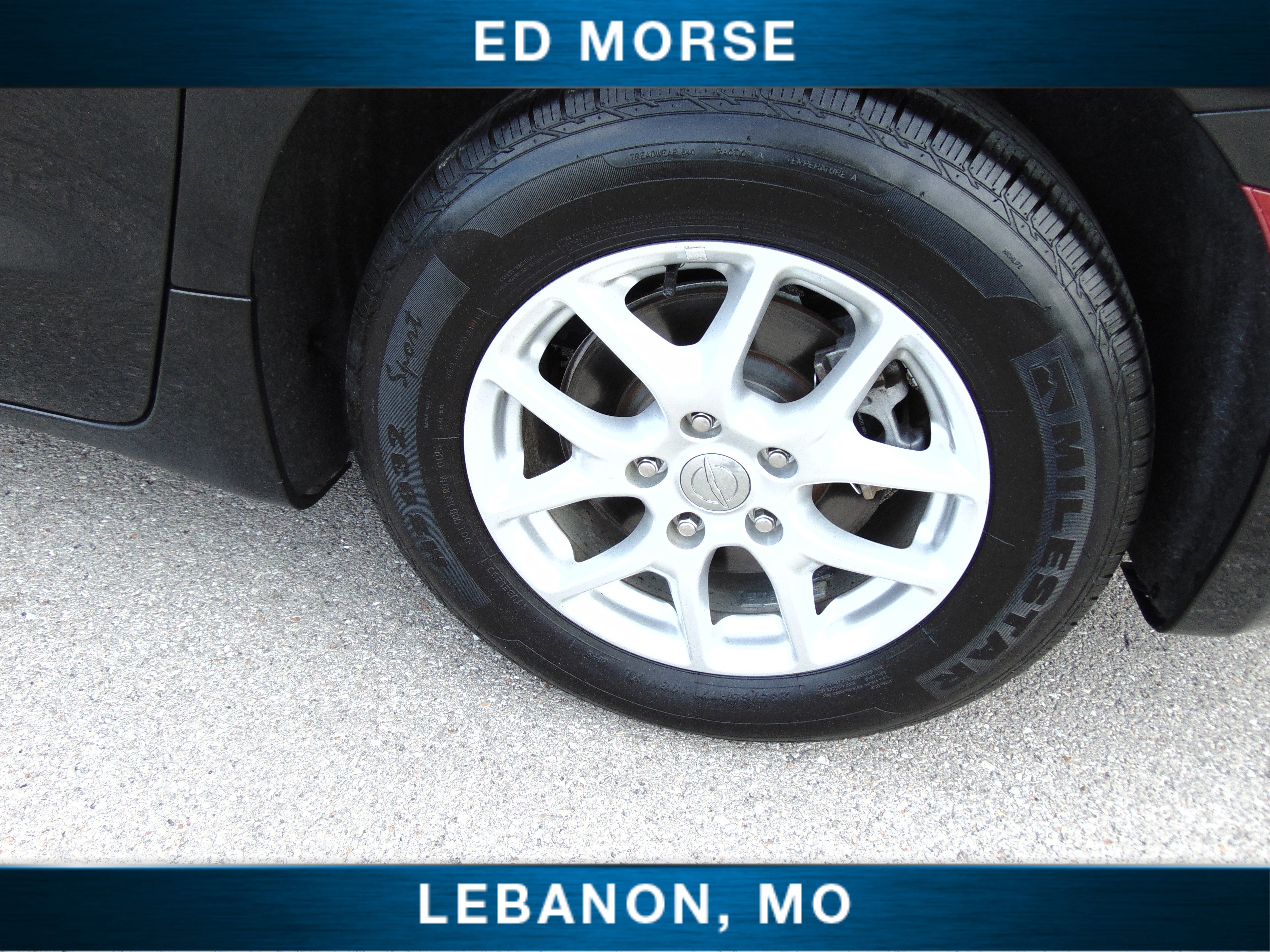 Used 2020 Chrysler Voyager LX image 9