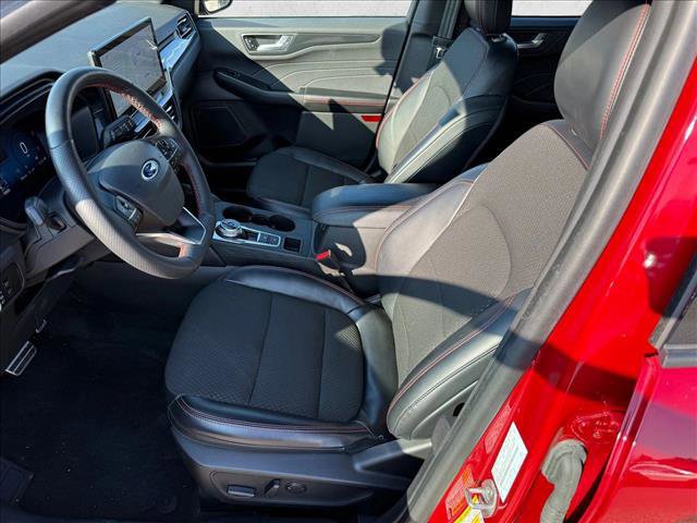 Certified 2023 Ford Escape ST-Line Select w/ Tech Pack #2 image 19