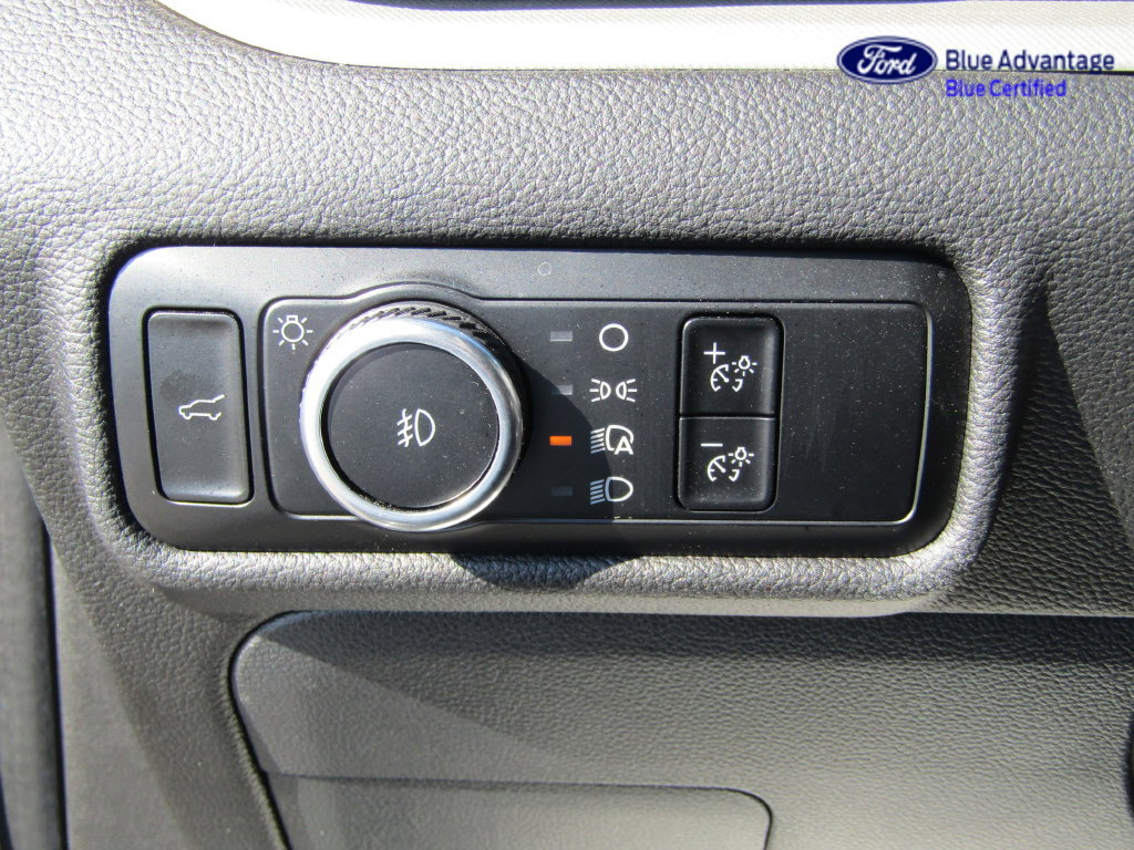 Certified 2024 Ford Explorer XLT w/ Equipment Group 202A AWD/4WD image 18