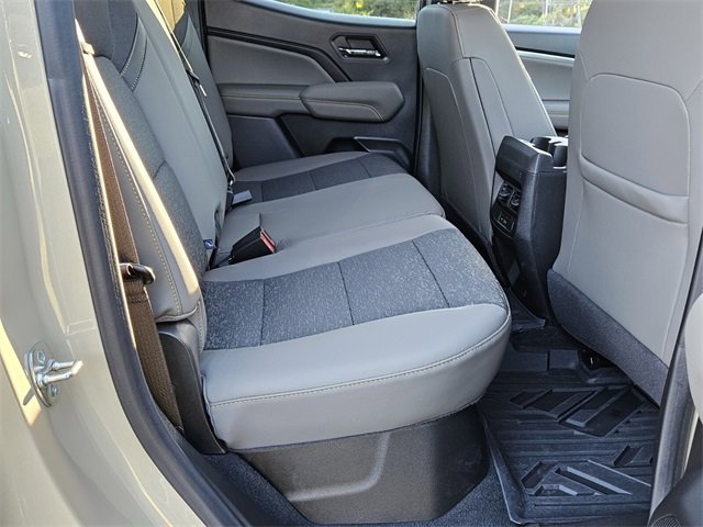 Used 2024 Chevrolet Colorado ZR2 w/ Technology Package image 16