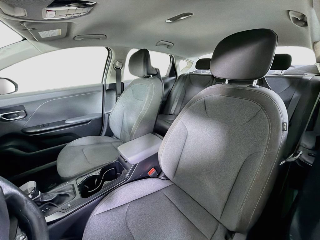 Used 2025 Kia K4 FWD image 14