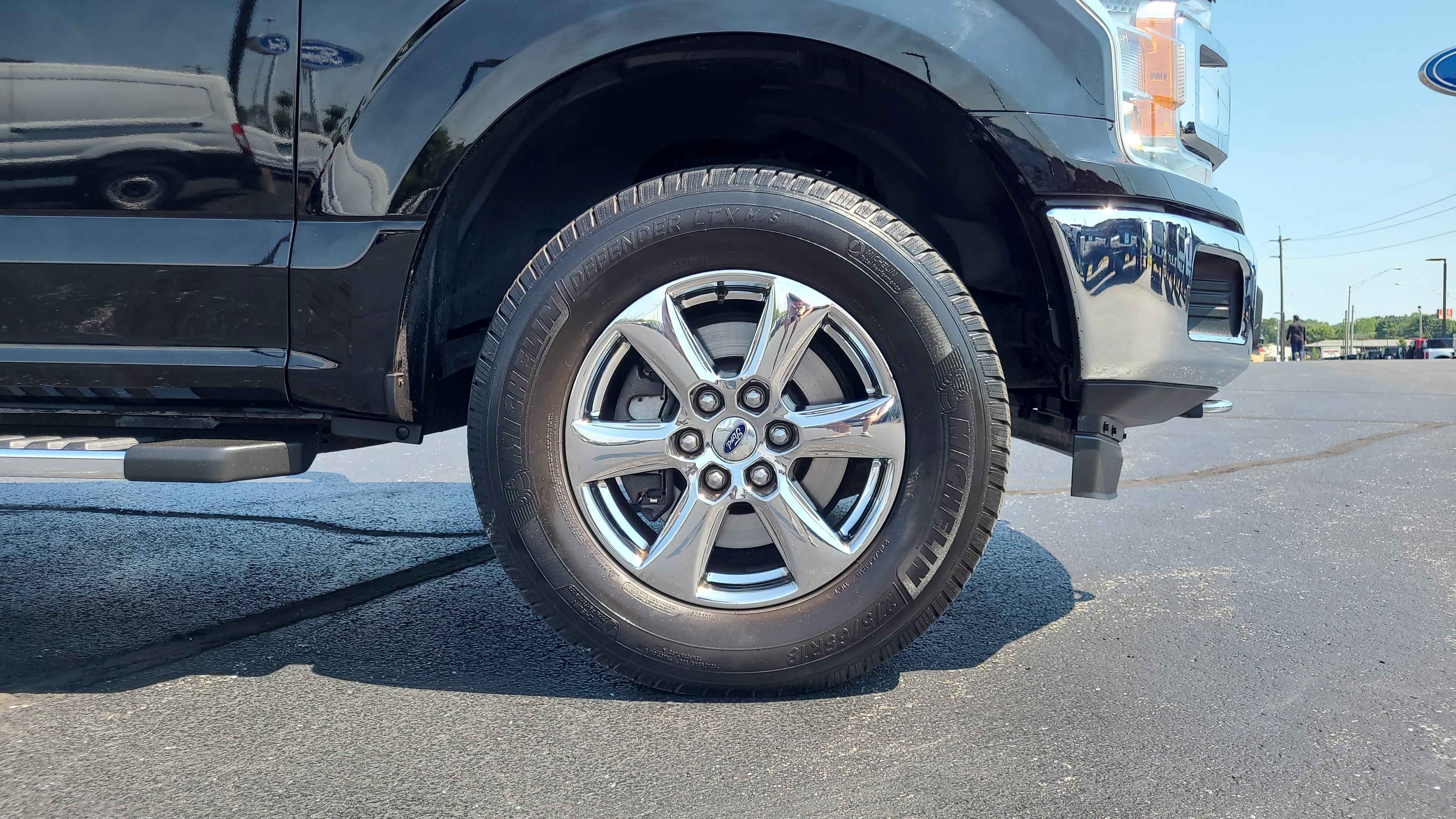 Certified 2018 Ford F150 XLT w/ XTR Package AWD/4WD image 10