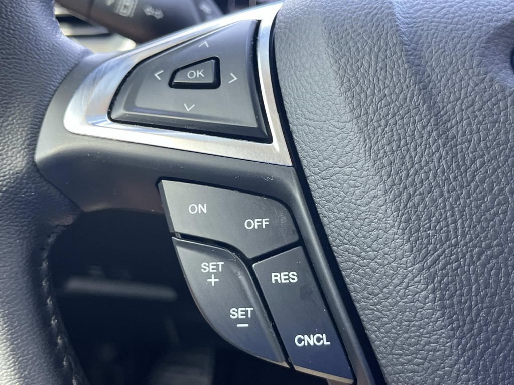 Certified 2022 Ford Edge SEL w/ Convenience Package AWD/4WD image 38