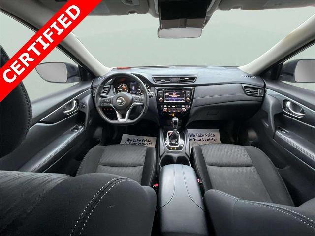 Used 2020 Nissan Rogue SV image 15