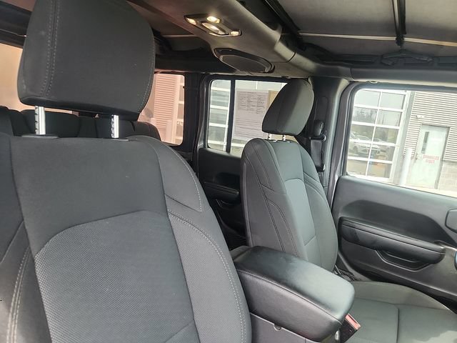 Used 2022 Jeep Wrangler Unlimited Sport AWD/4WD image 31