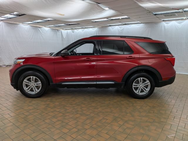 Certified 2023 Ford Explorer XLT w/ Class IV Trailer Tow Package AWD/4WD image 4