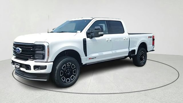 Certified 2026 Ford F350 Platinum AWD/4WD 360° Tour