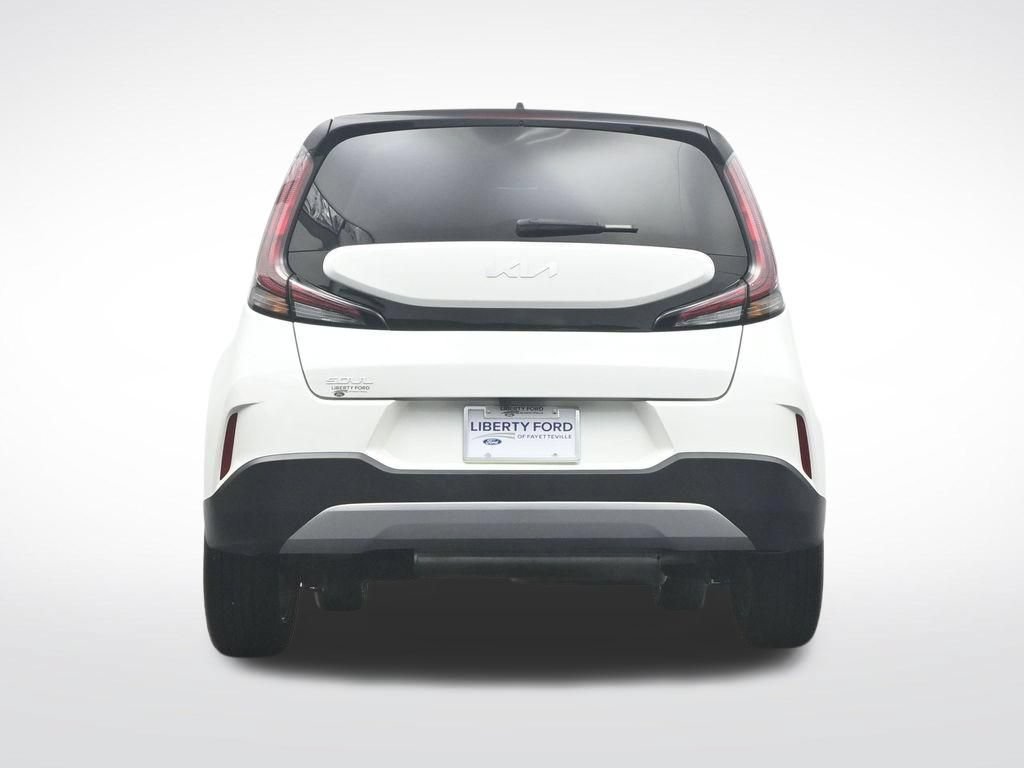 Used 2025 Kia Soul LX w/ LX Technology Package FWD image 37