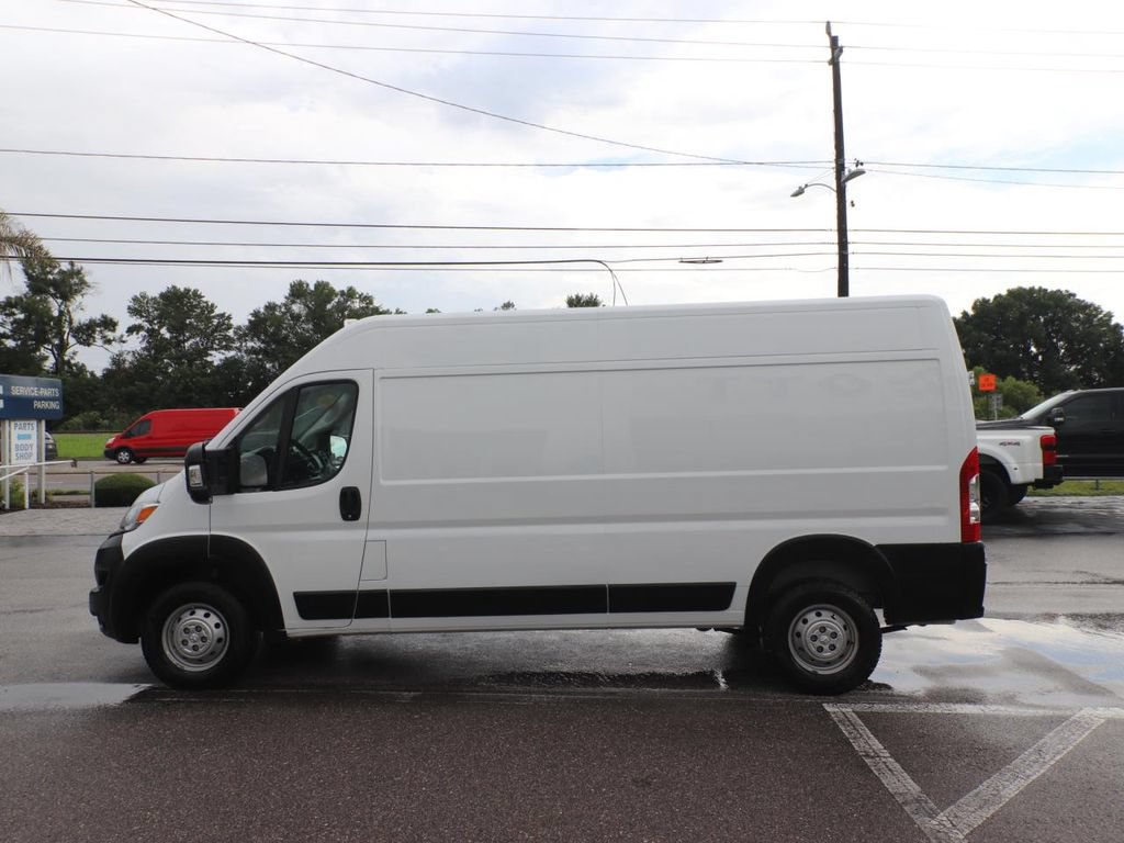 Used 2023 RAM ProMaster 2500 FWD image 5