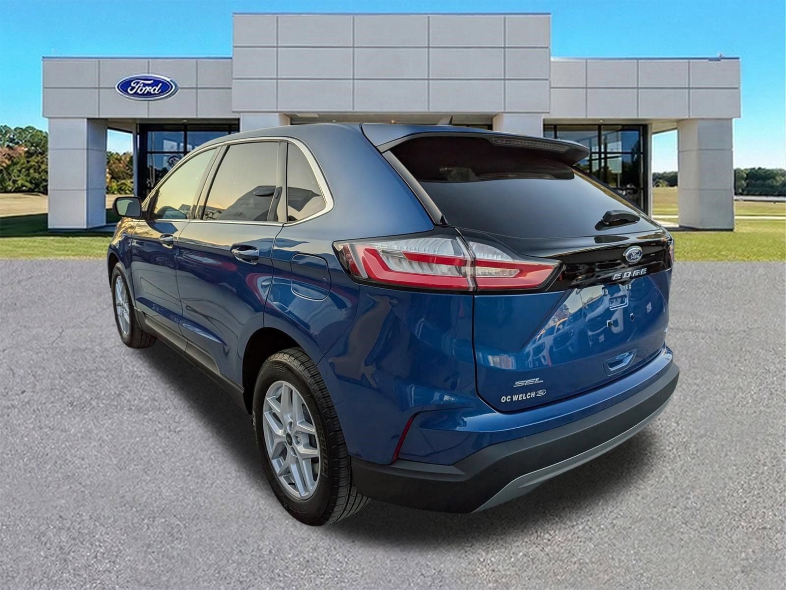 Certified 2023 Ford Edge SEL w/ Convenience Package AWD/4WD image 6