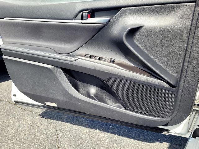 Used 2023 Toyota Camry XLE FWD image 14