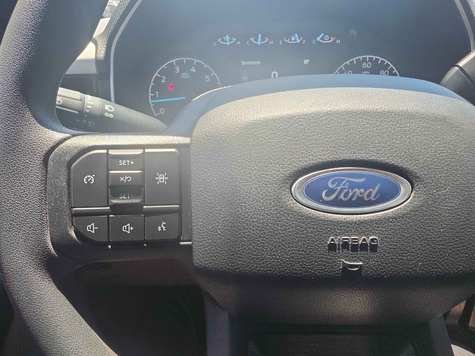 Certified 2022 Ford F150 XLT w/ Trailer Tow Package AWD/4WD image 14